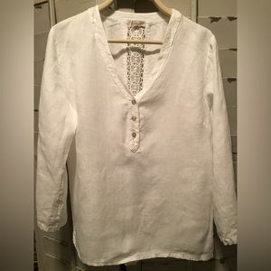 Ladies linen and lace blouse by Bellambra
